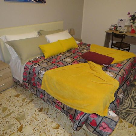 B & B Leti バッティパーリア エクステリア 写真